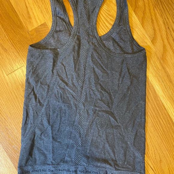 Lululemon Grey Swiftly Tech Racerback - Picture 2 of 11